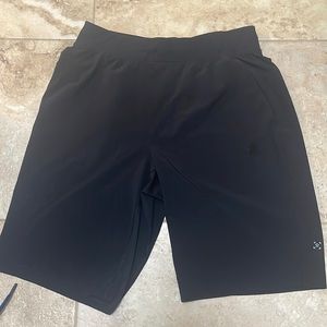 Mens Lululemon THE Shorts 11
